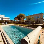 Agence Jf Immo- Avec Piscine Privee Pour 8 A 10 Personnes V0861 אגדה