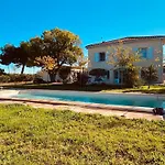 Agence Jf Immo- Avec Piscine Privee Pour 8 A 10 Personnes V0861