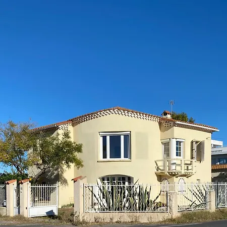 Agence Jf Immo- Avec Piscine Privee Pour 8 A 10 Personnes V0861 Villa Agde