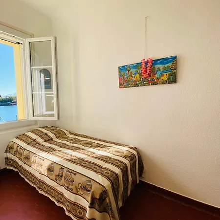 V0861 Avec Piscine Privee Pour 8 A 10 Personnes *