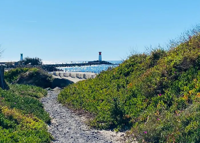 V0861 Avec Piscine Privee Pour 8 A 10 Personnes