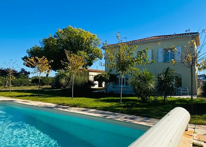 Agence Jf Immo- Avec Piscine Privee Pour 8 A 10 Personnes V0861 Villa Agde